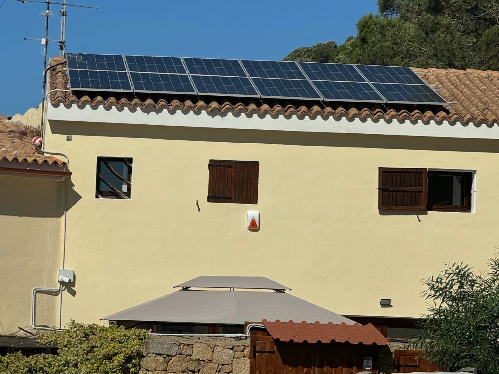 La struttura, con energia green